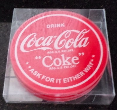 7158-1 € 7,50 coca cola onderzetters glas set van 4.jpeg